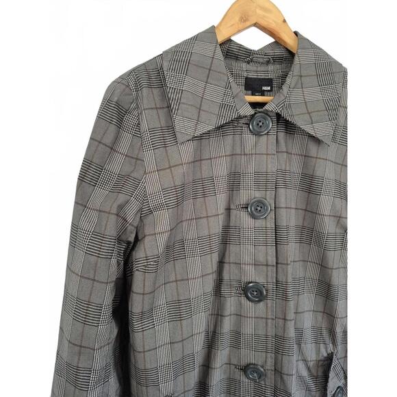 H&M Ladies Gray Plaid Trench Coat 3/4 Length 3 Button Front Pockets - Picture 2 of 5